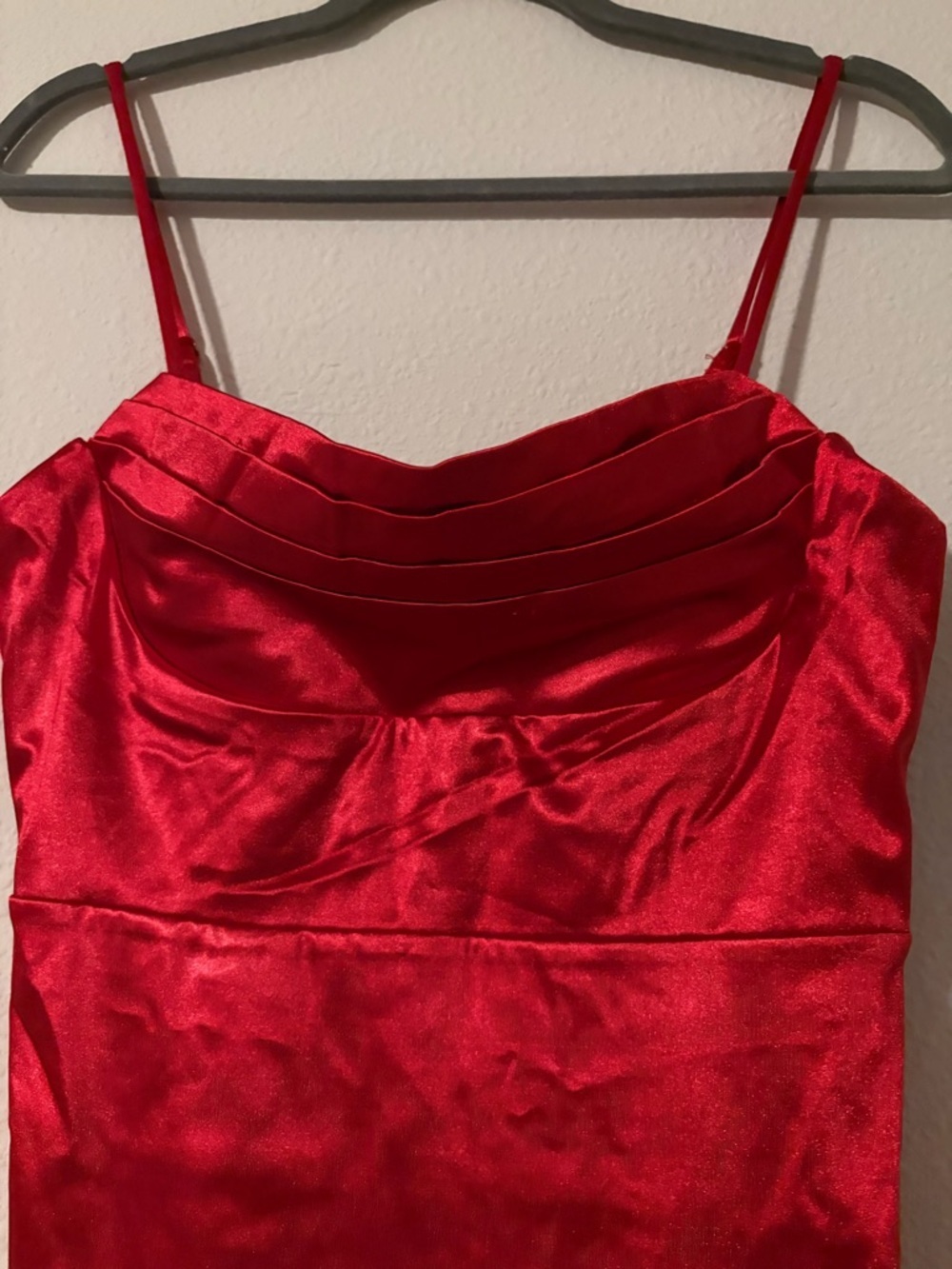 Lulus Red Satin Cowl Neck Mini Dress Size Medium - Picture 4 of 6